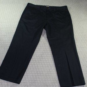 Eddie Bauer Black Wrinkle Resistant Classic Fit Pants 38x30*